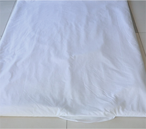 Richpeace  - Mașină de cusut automată pe patru fețe (ambele pentru procesul de rulare a pilotei)