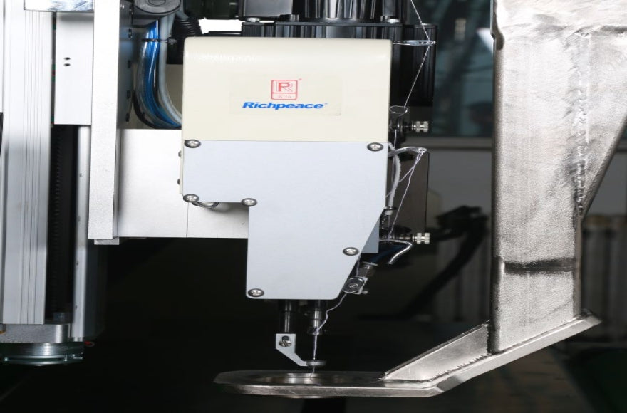 Richpeace - Mașină automată de matlasat, prindere și de lipit a barelor pentru materiale ultra-groase