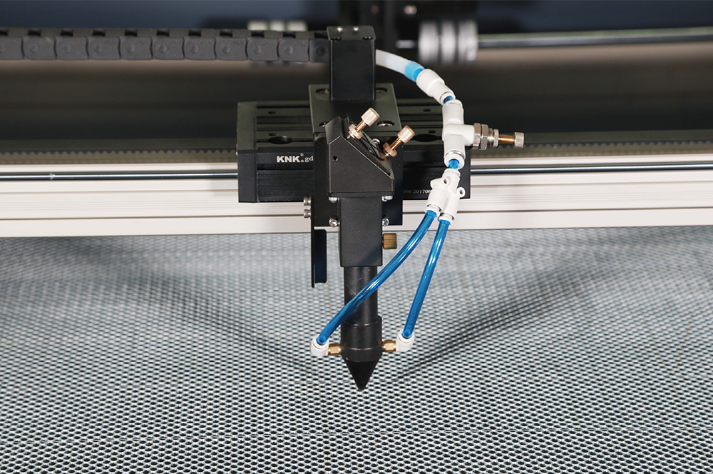 Richpeace - Mașină de tăiat cu gravură laser specială pentru cutie de ambalare