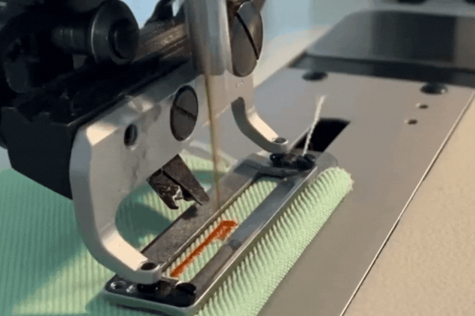 MS-781D MIVA - Mașină de cusut Industrială pentru cusut butoniere, plană, cu 1 ac, un fir, direct drive