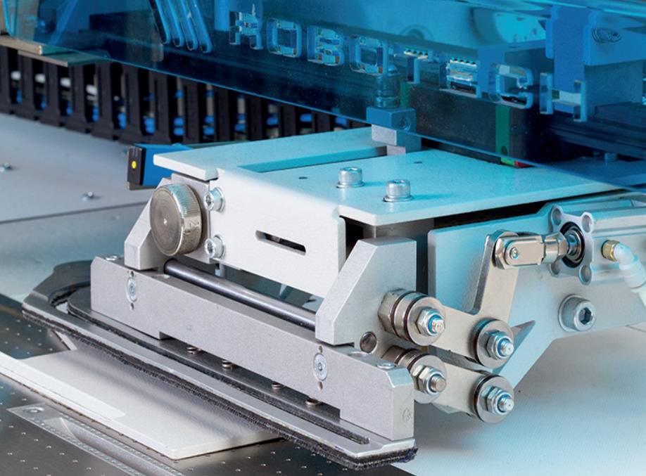 JX 5300-IX ROBOTECH - Mașină de cusut Industrială șliț pantaloni