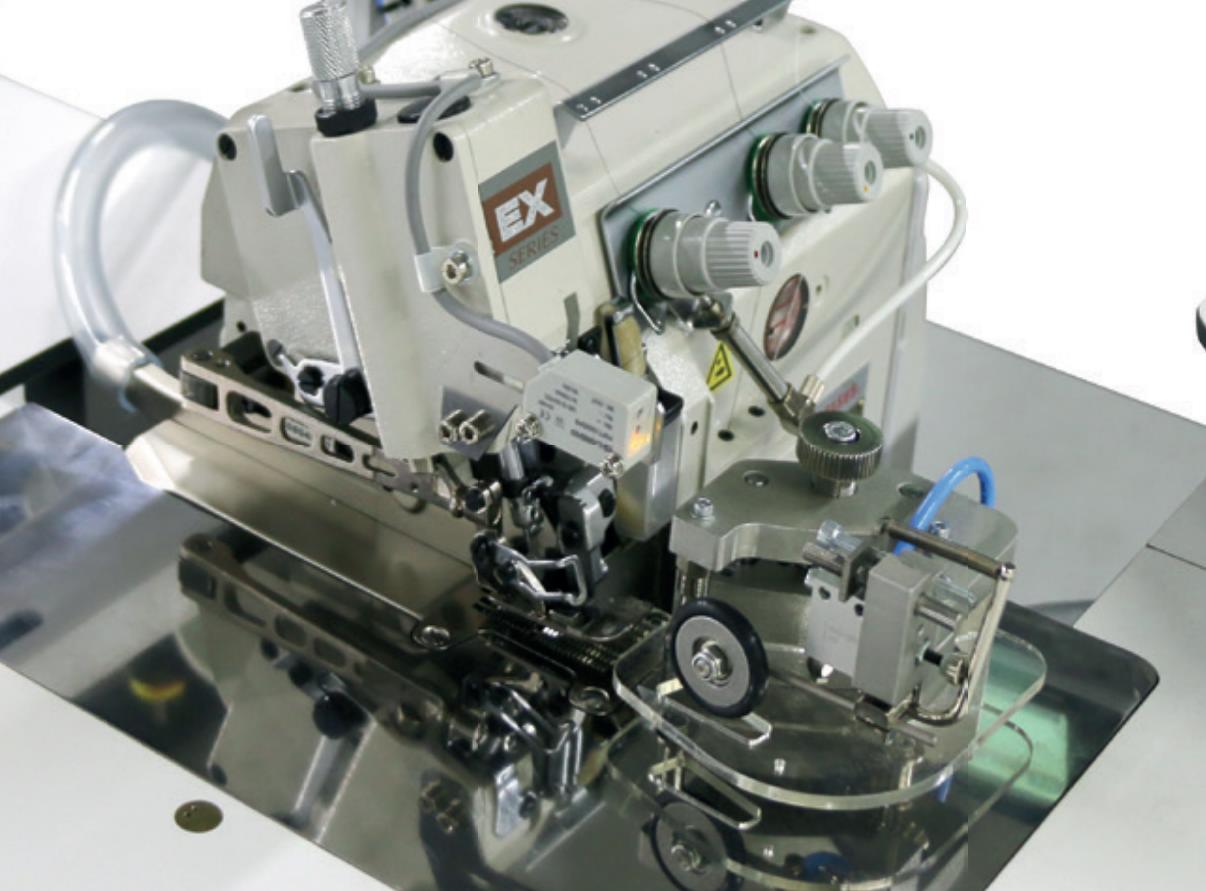 SS 3400-EX-IX ROBOTECH - Mașină de cusut Industrială destinată surfilării automate a pantalonilor fără căptușeală, precum și a fustelor și pieselor mici